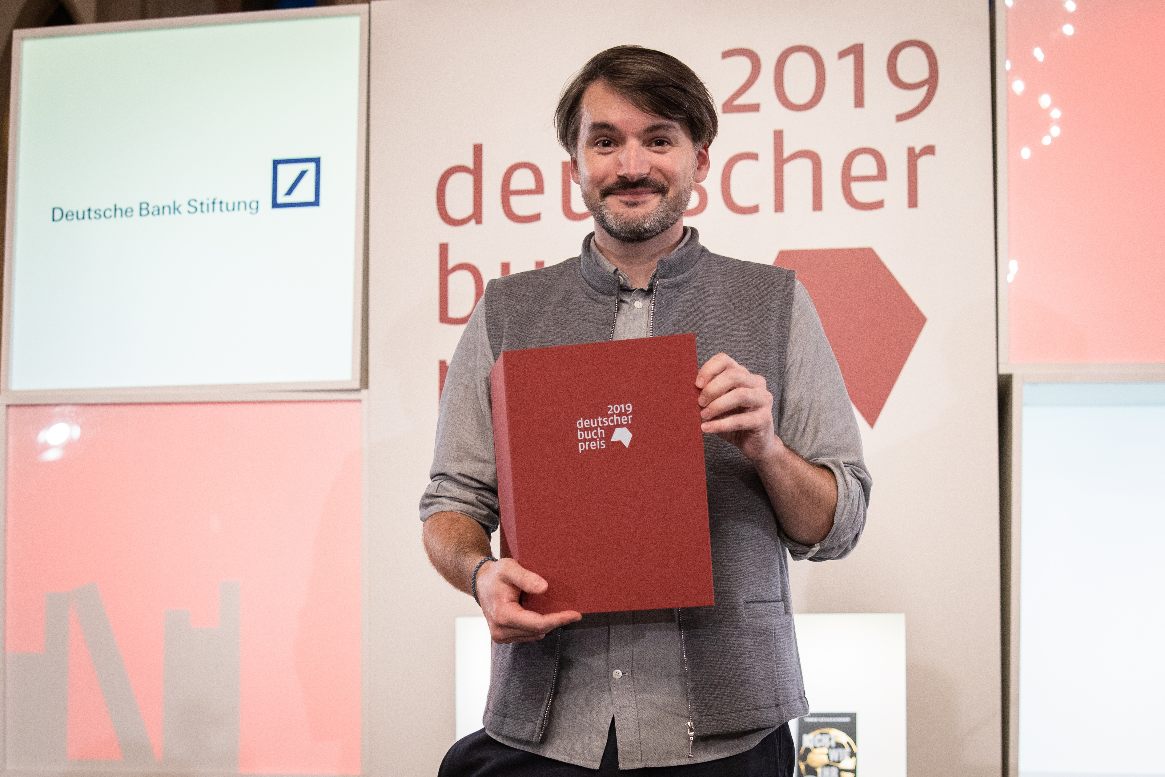 Deutscher Buchpreis 2019 An Sasa Stanisic Biblioblog